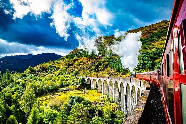 whl fortwilliam crossingviaduct shotfromcarriagesteamtrain 12